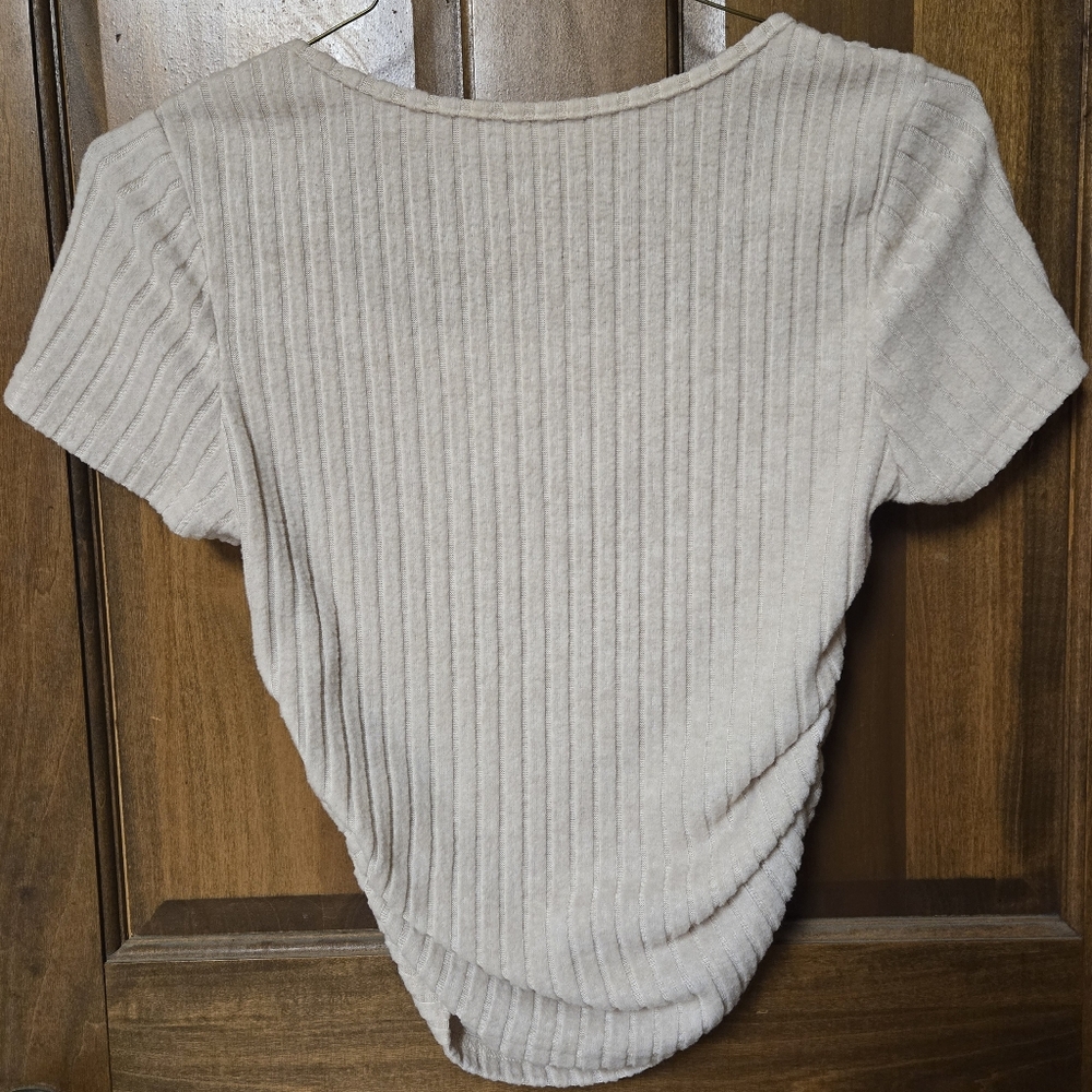 Shein Soft Ribbed Crop Top - Picture 2 of 4